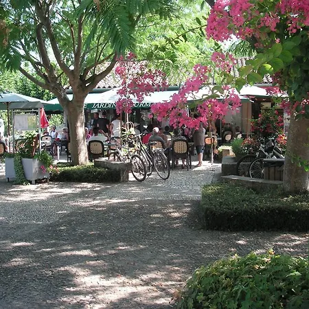 Les Milandes Envaux